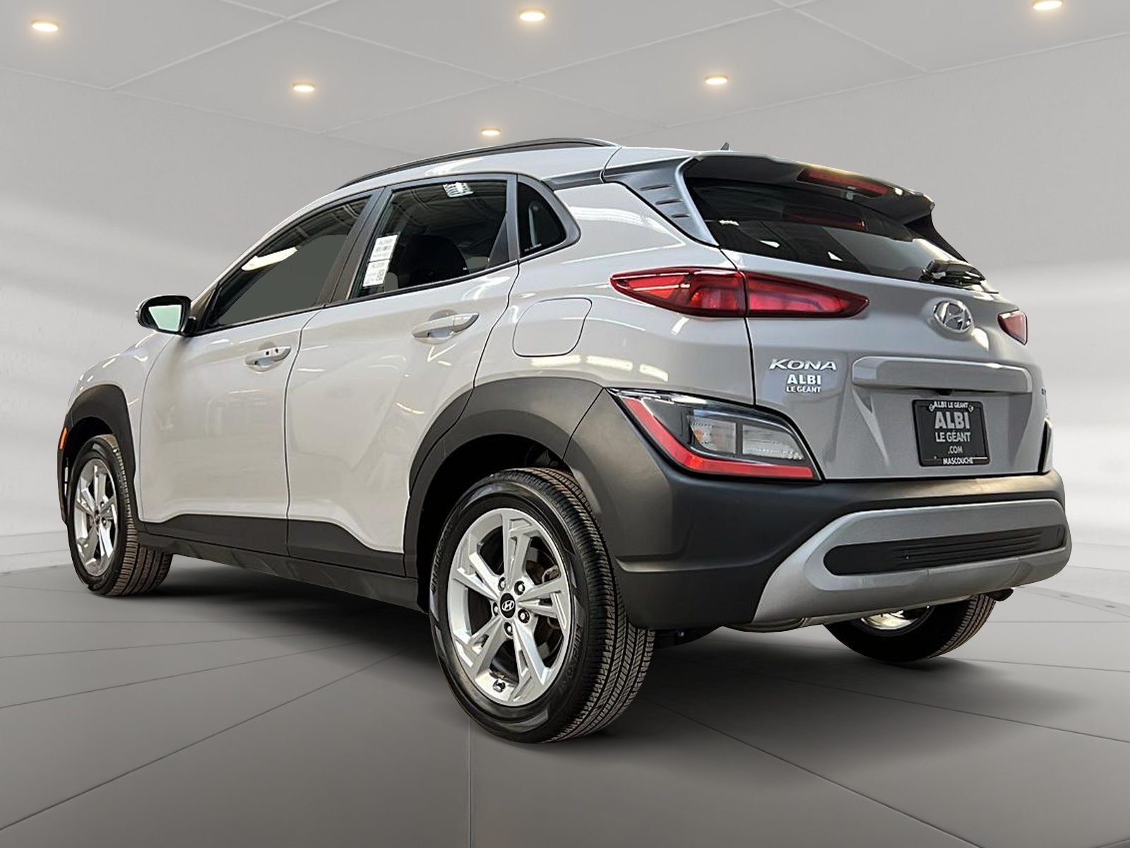 Hyundai Kona PREFERRED 4RM 2023 - image #6