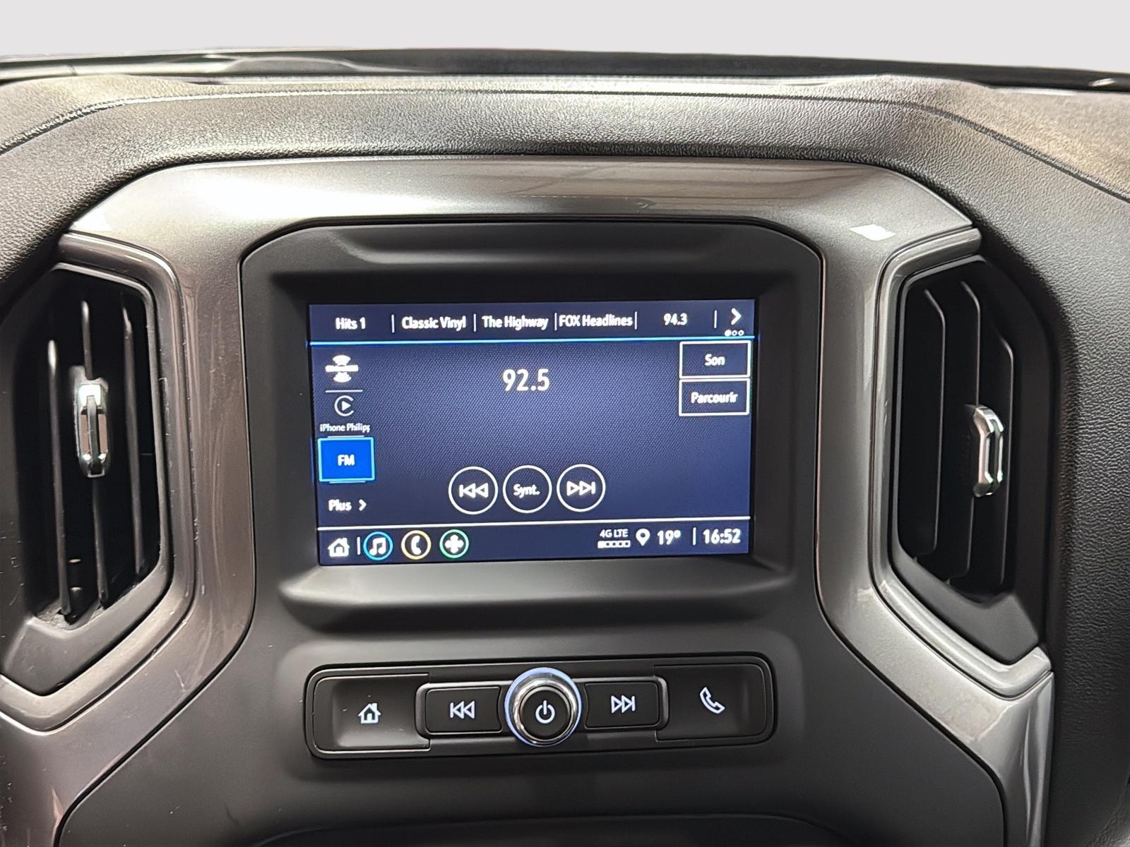 Chevrolet Silverado 1500 CUSTOM DOUBLE CAB 4X4 2025 - image #15