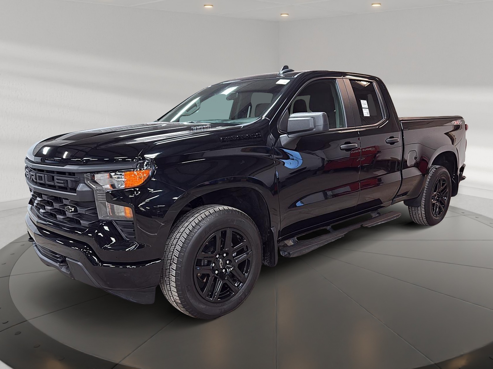 Chevrolet Silverado 1500 CUSTOM DOUBLE CAB 4X4 2025 - image #1