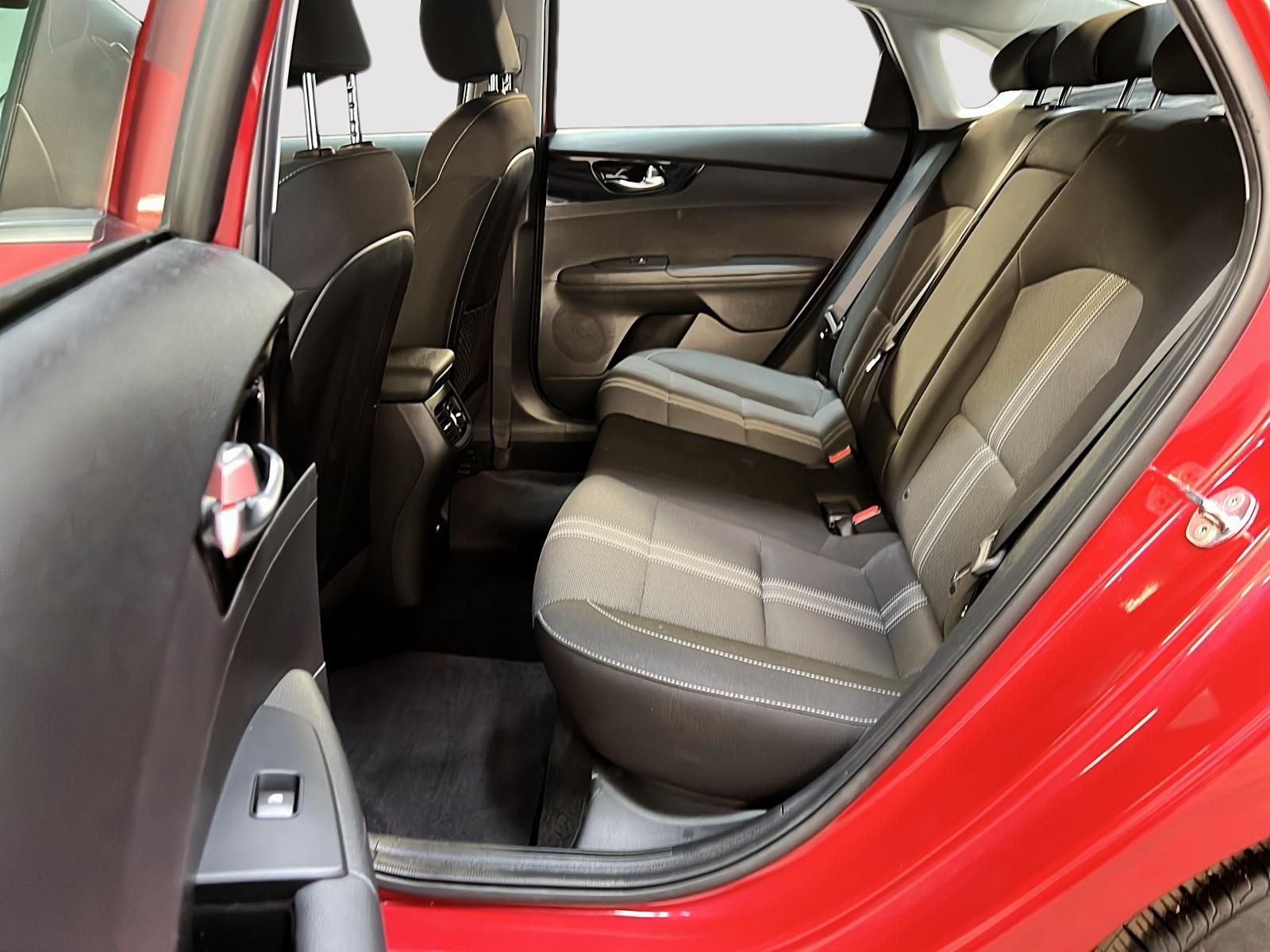 Kia Forte EX 2023 - image #9