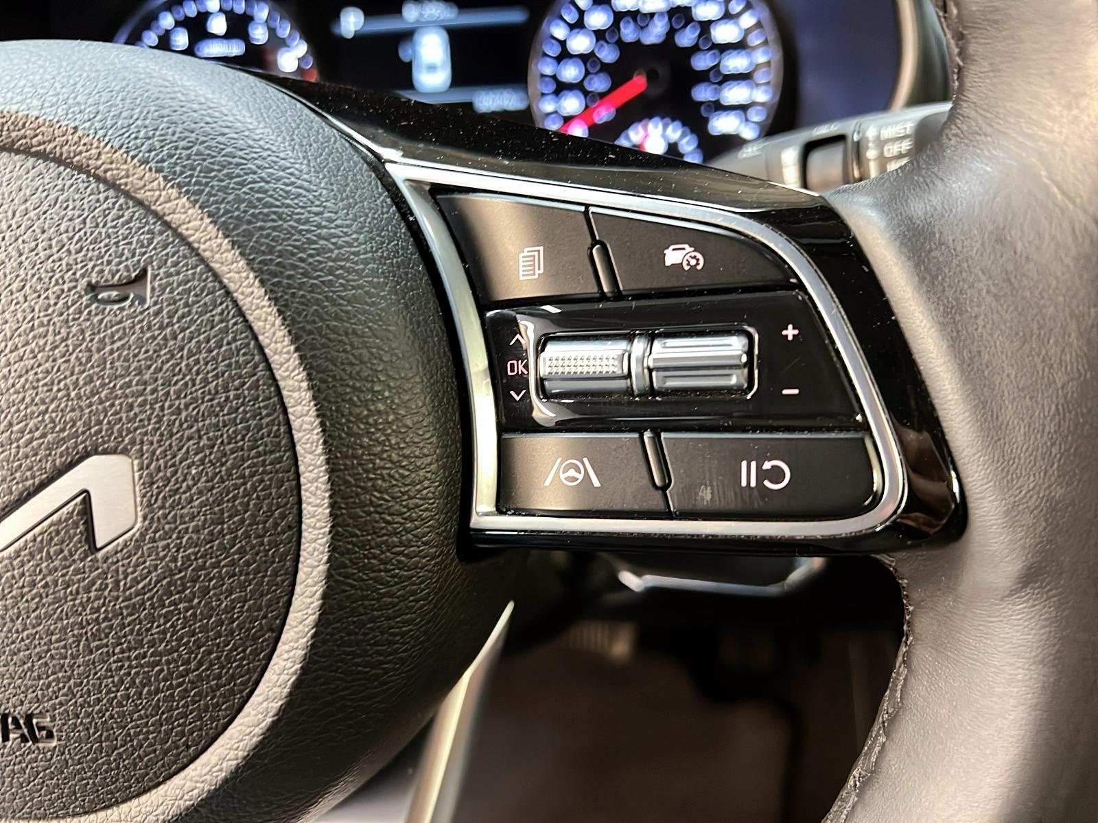 Kia Forte EX 2023 - image #17