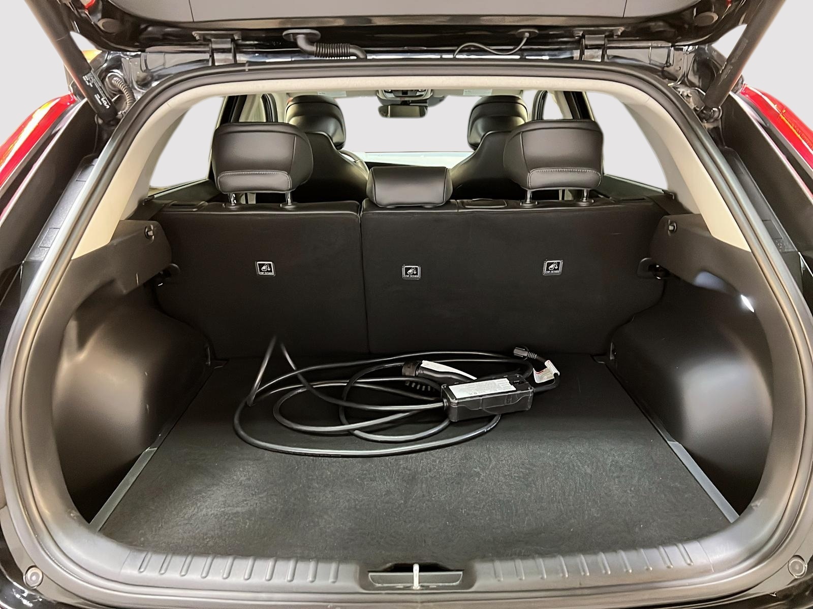 Kia Niro EV WAVE CUIR TOIT NAV 2025 - image #13