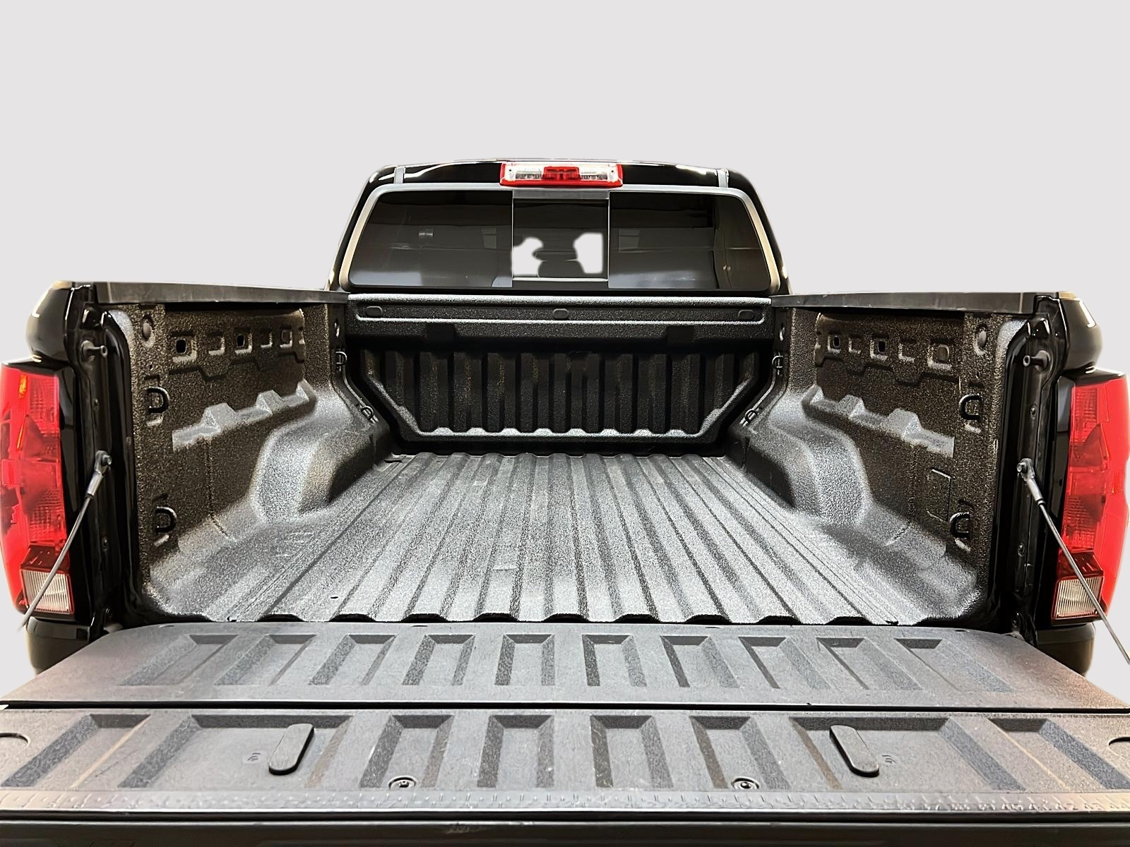 Chevrolet Colorado WT PREFERRED CREW CAB 4X4 2023 - image #12