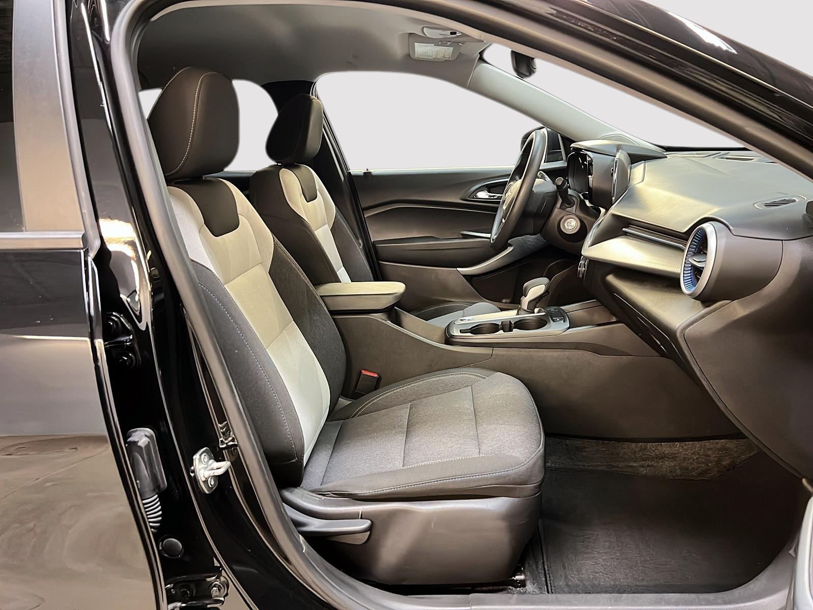 Chevrolet Trax LS 2024 - image #8