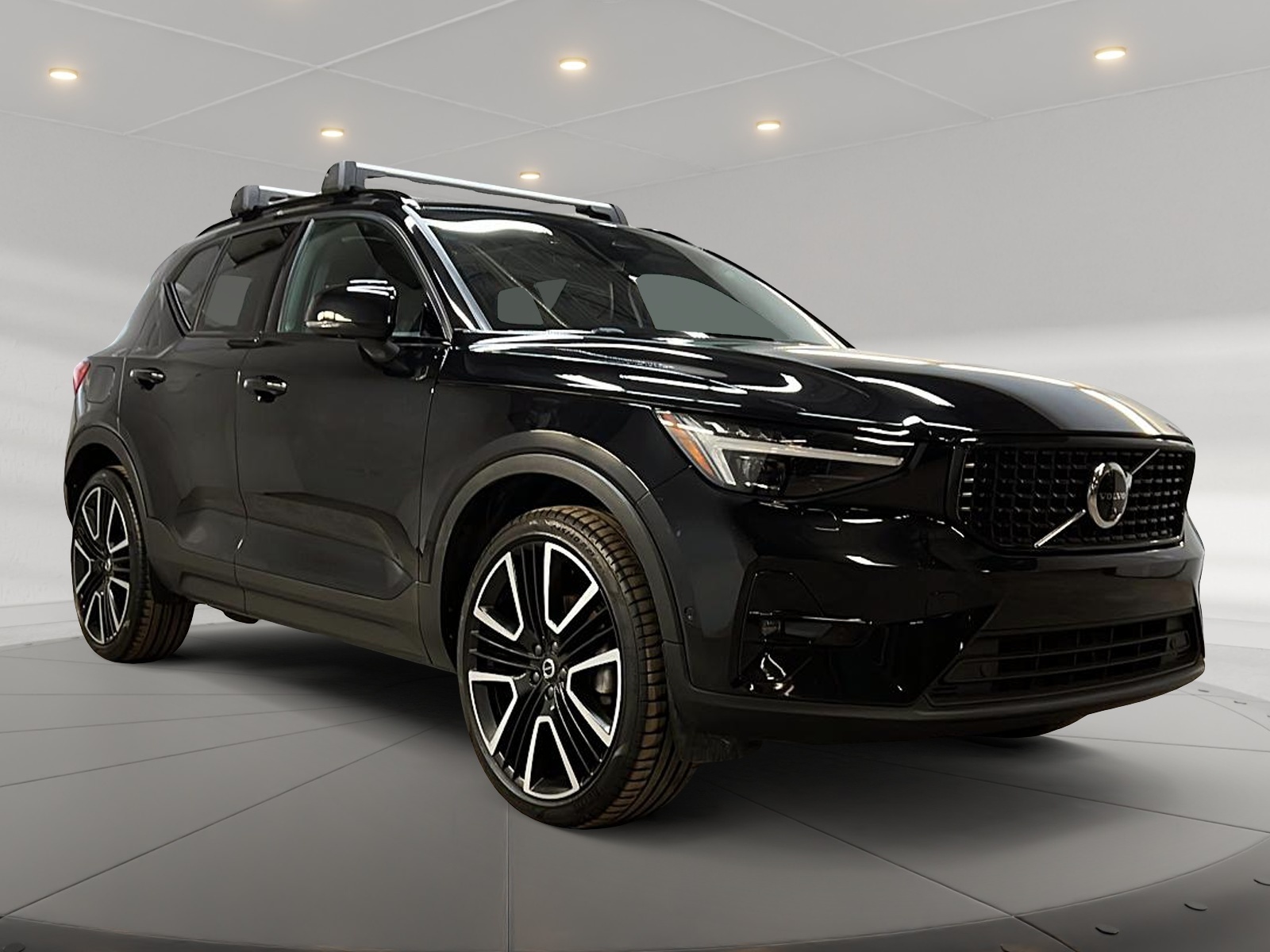 Volvo XC40 B5 ULTIMATE CUIR TOIT PANO NAV 4RM 2024 - image #3