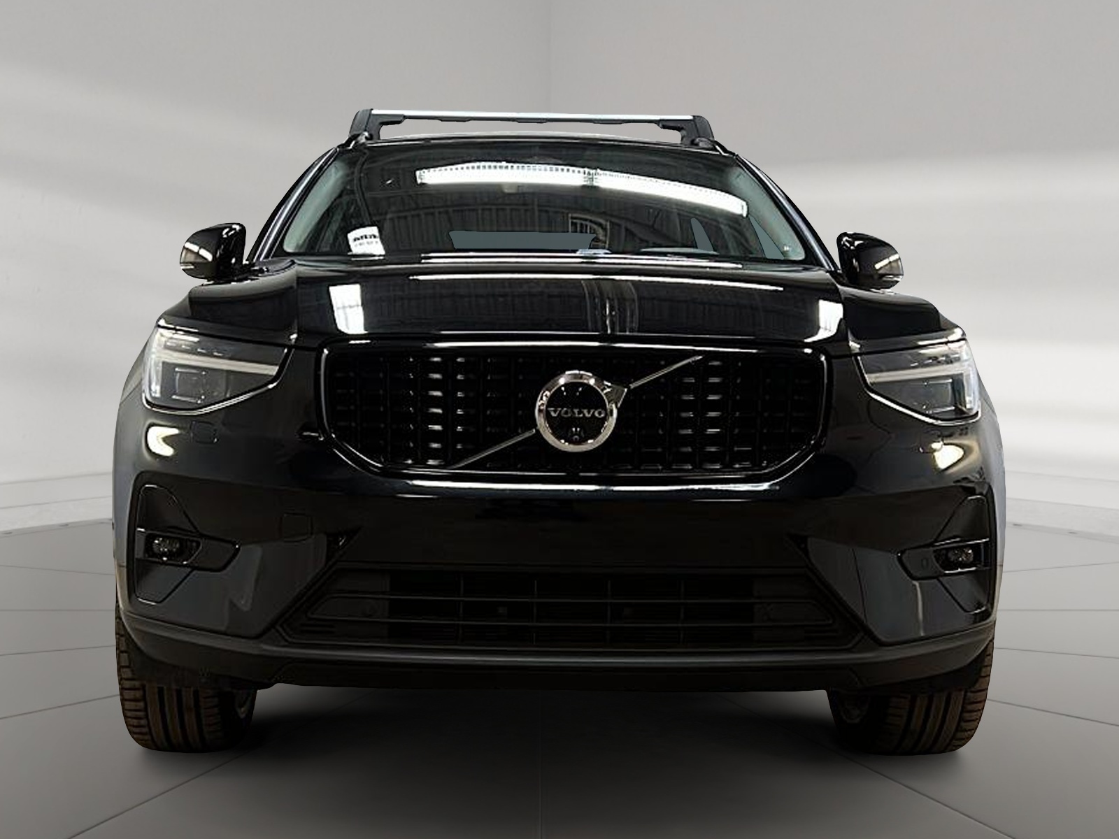 Volvo XC40 2024 - Image #2