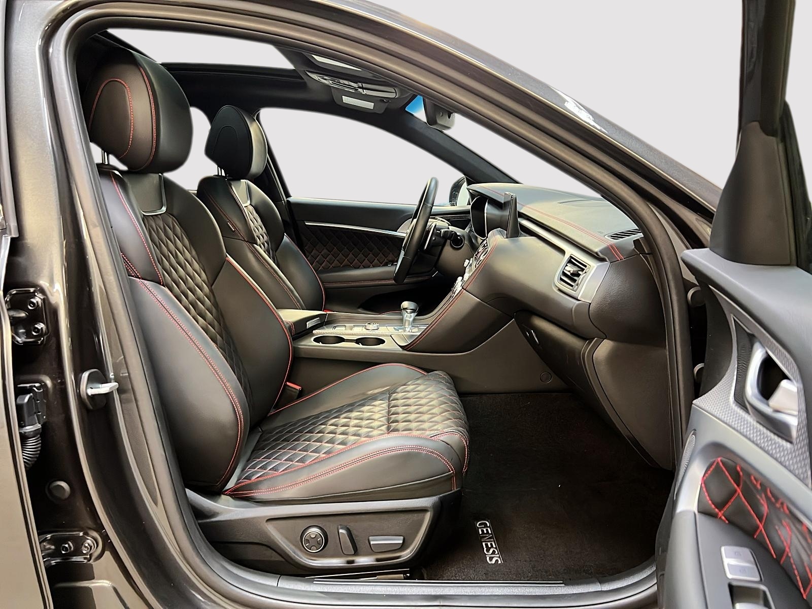 Genesis G70 2023 - Image #8