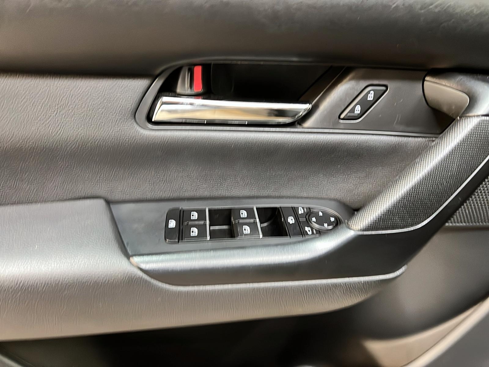 Mazda CX-50 GT CUIR TOIT PANO NAV 4RM 2023 - image #25