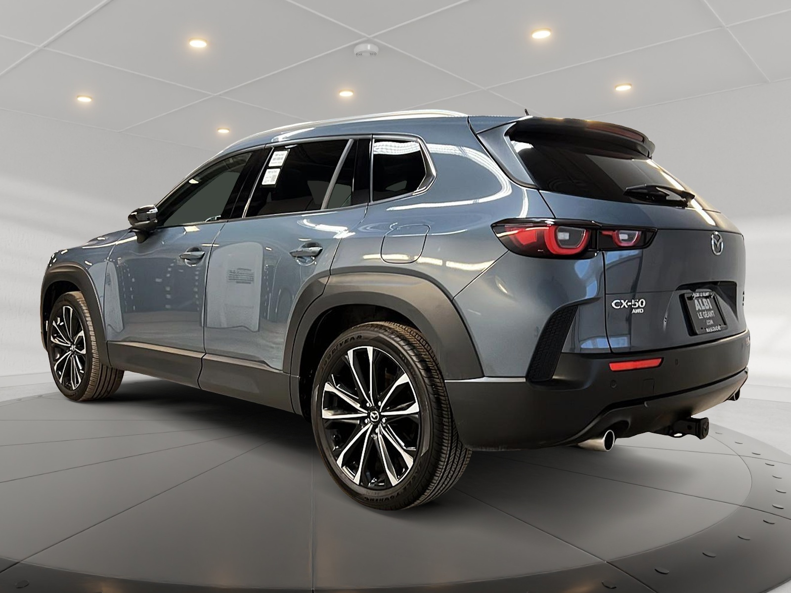 Mazda CX-50 GT CUIR TOIT PANO NAV 4RM 2023 - image #6