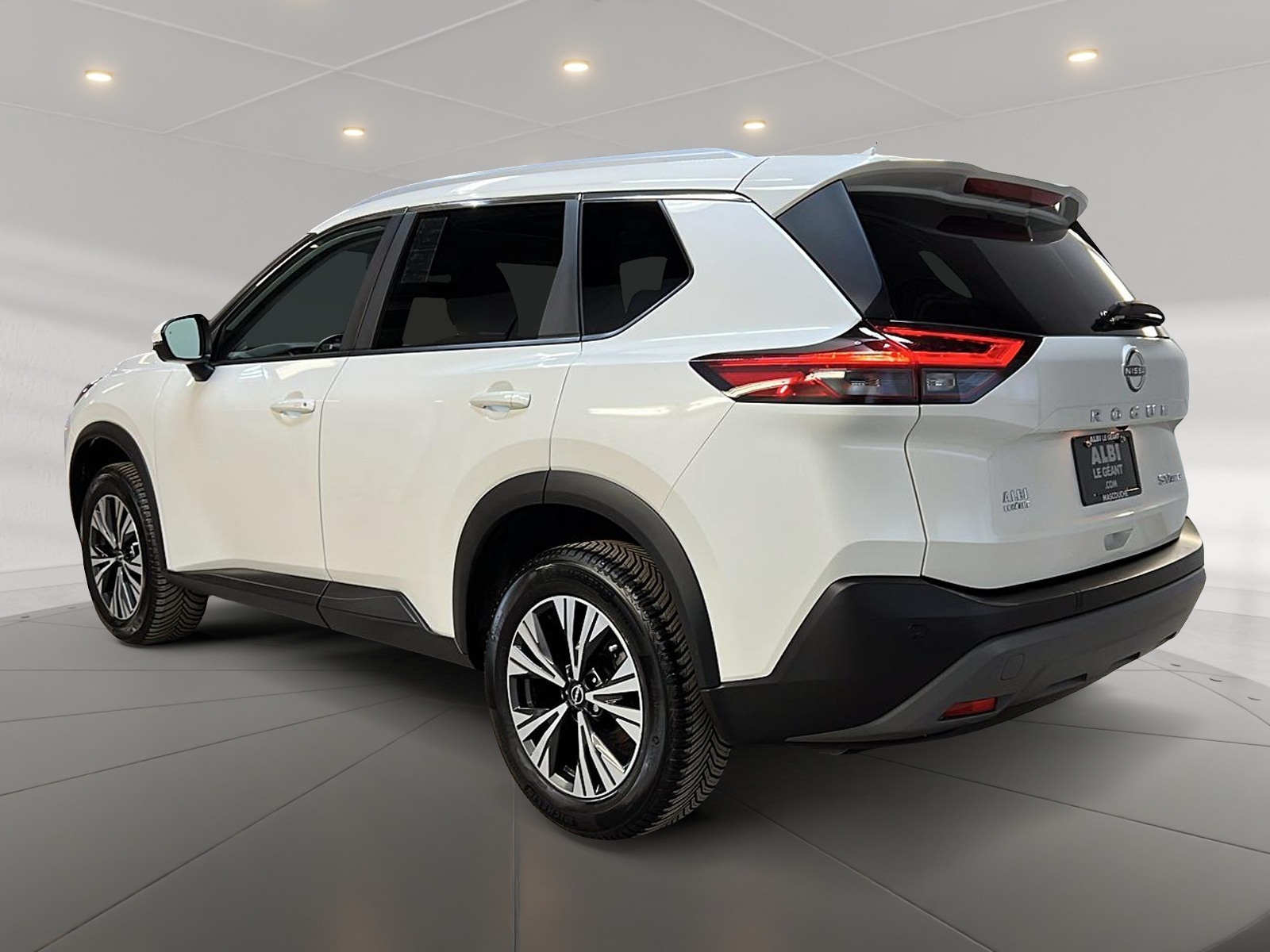 Nissan Rogue SV TOIT PANO 4RM 2023 — photo 6