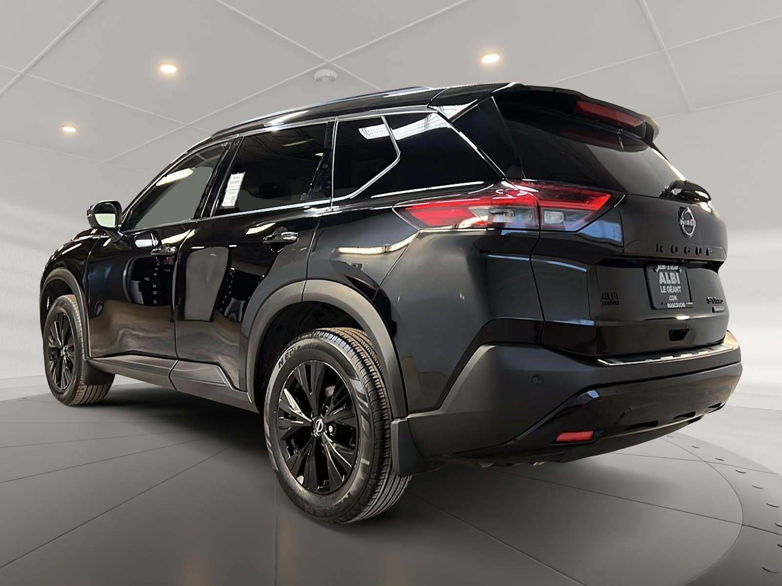 Nissan Rogue 2023 - Image #6