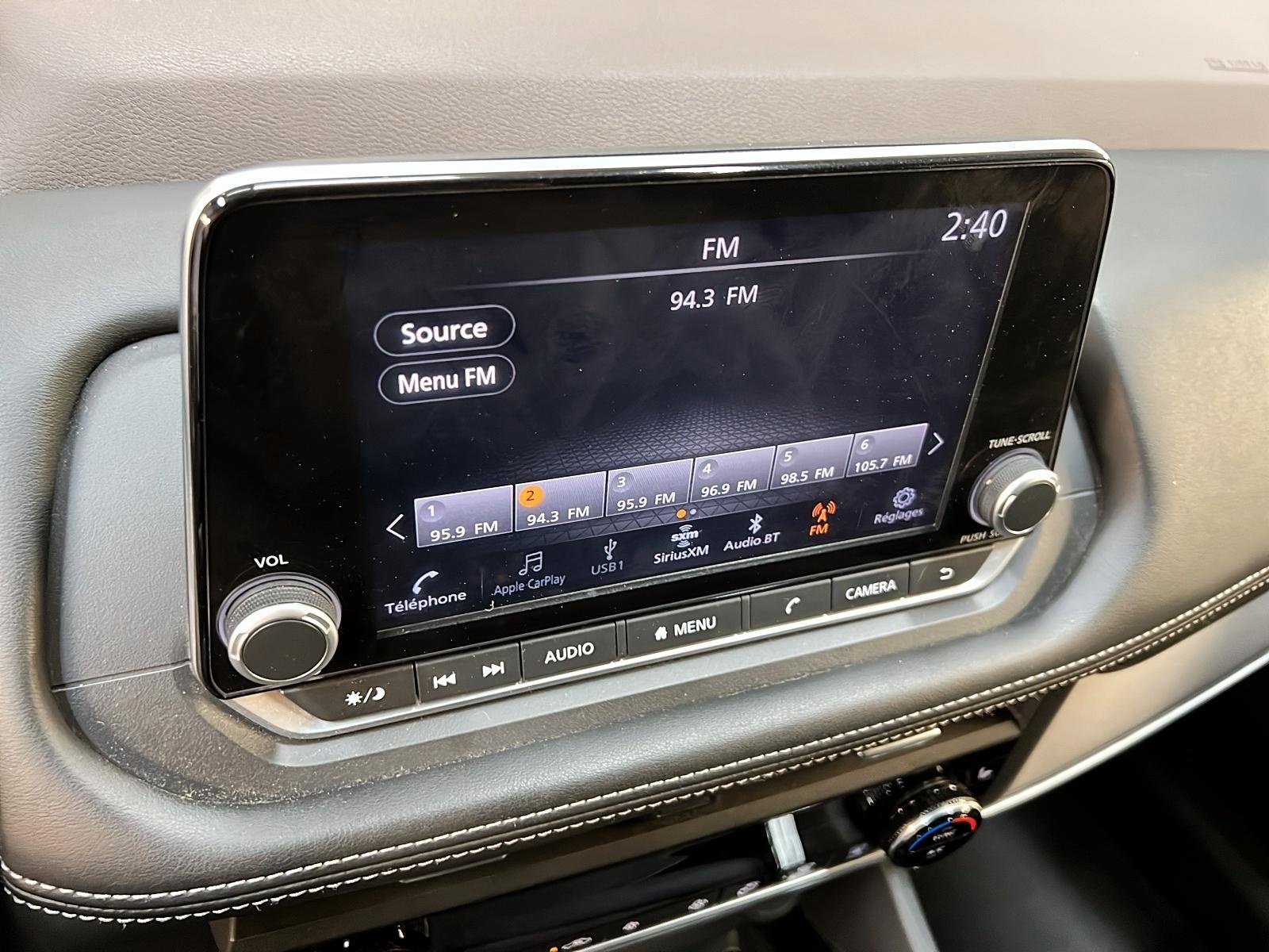 Nissan Rogue 2023 - Image #18