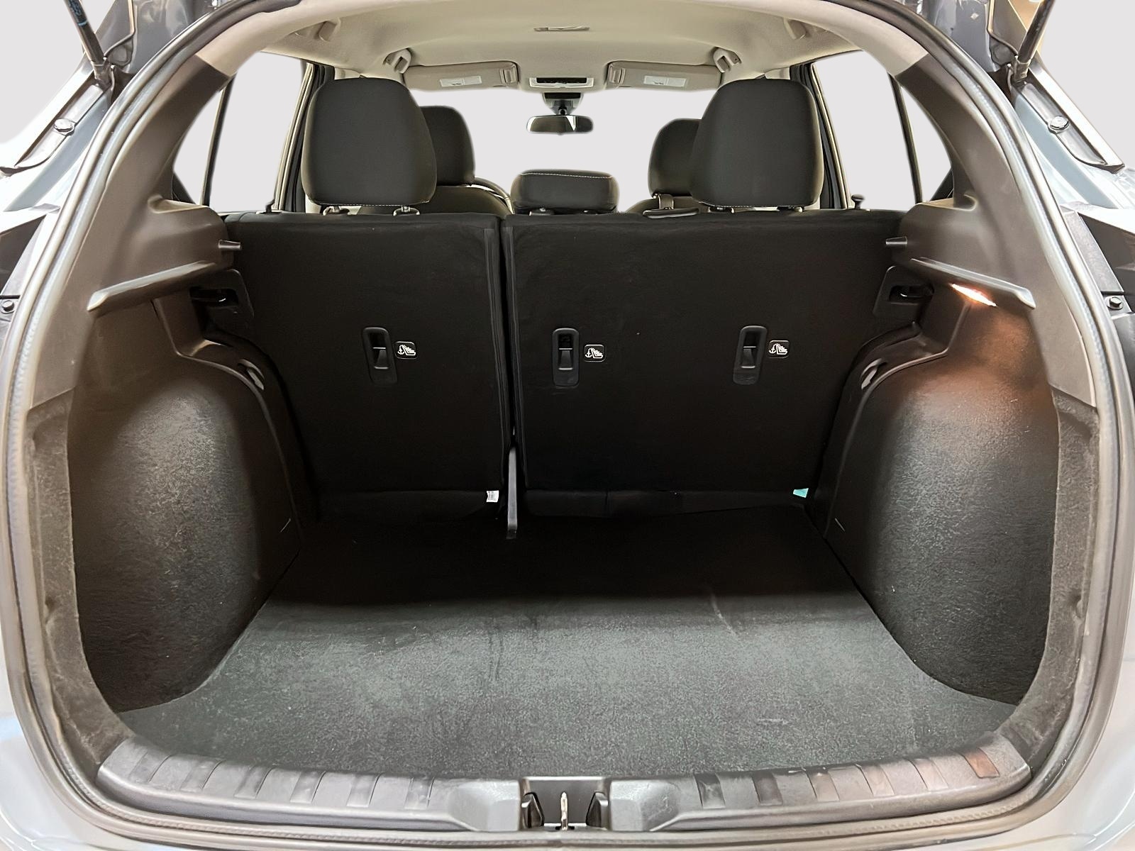 Nissan Kicks 2023 - Image #12