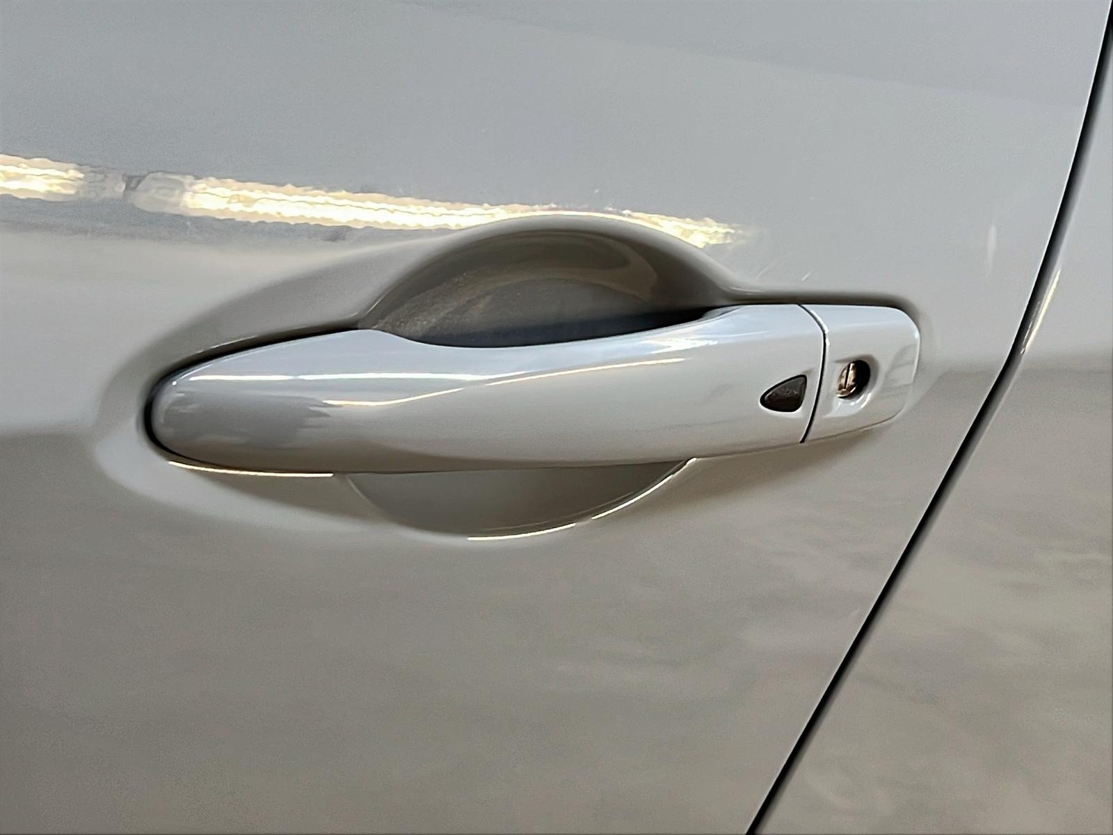 Nissan Kicks SV 2023 - image #23