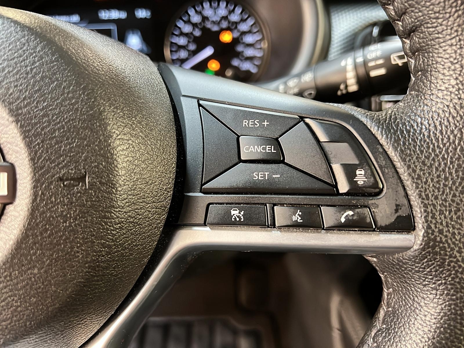 Nissan Kicks SV 2023 - image #18