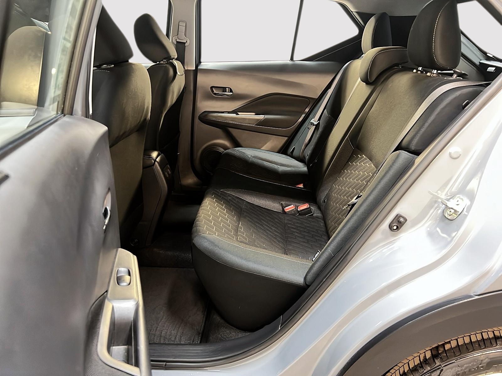 Nissan Kicks SV 2023 - image #9