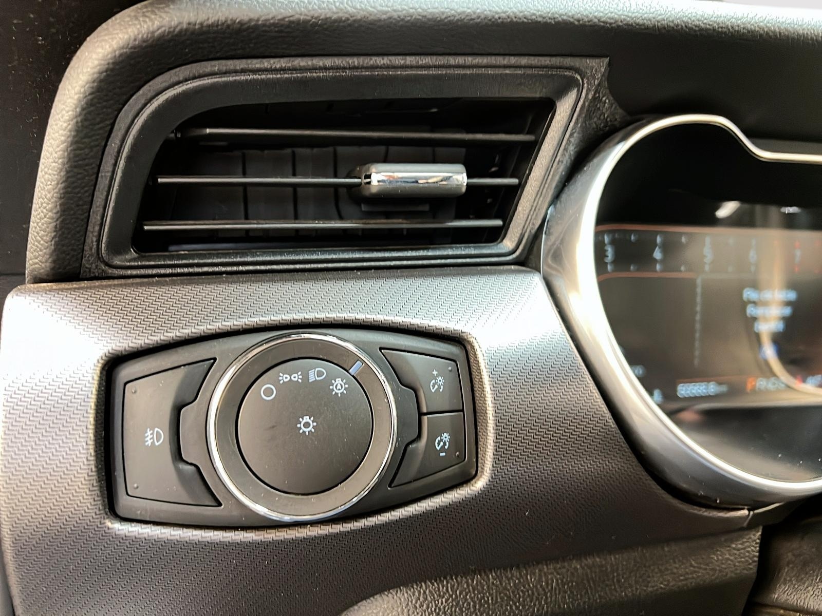 Ford Mustang ECOBOOST PREMIUM CONVERTIBLE CUIR NAV 2020 - image #24