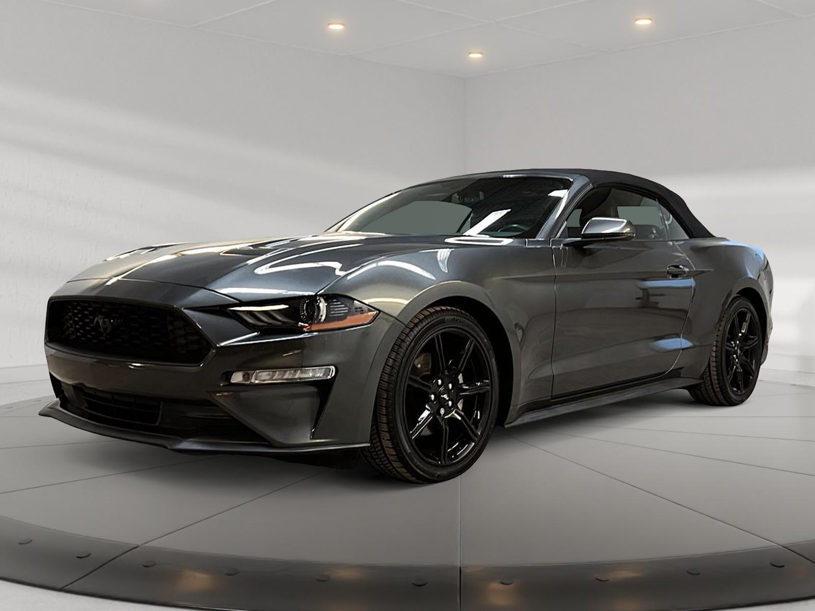 Ford Mustang 2020 - Image #2