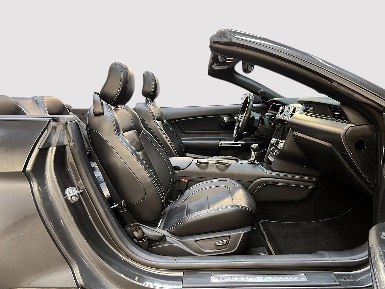 Ford Mustang ECO PREMIUM CONVERTIBLE CUIR NAV 2020 - image #11