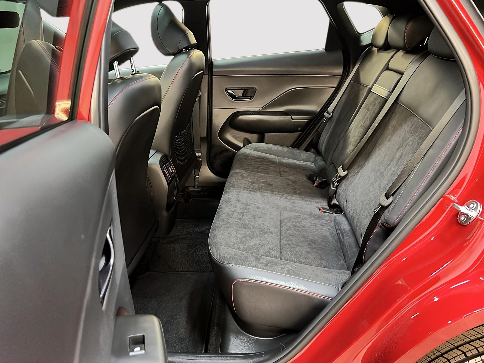 Hyundai Kona 2025 - Image #9