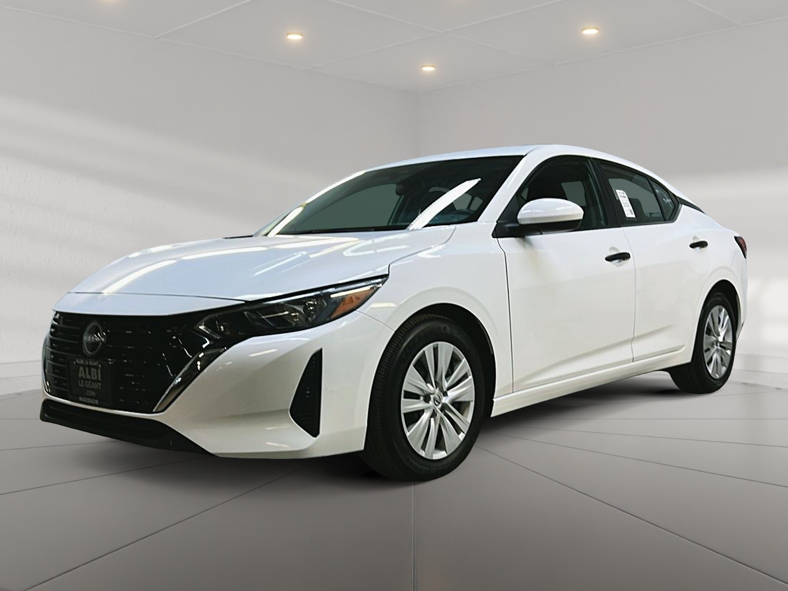 Nissan Sentra 2024 - Image #1