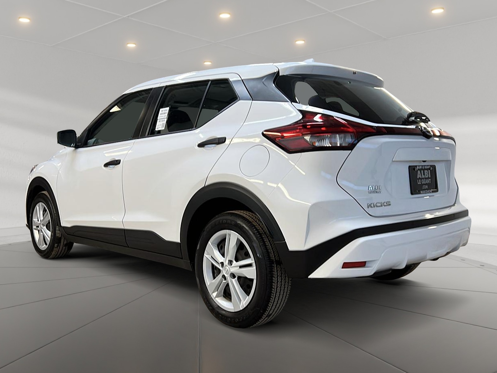 Nissan Kicks S 2024 — photo 6