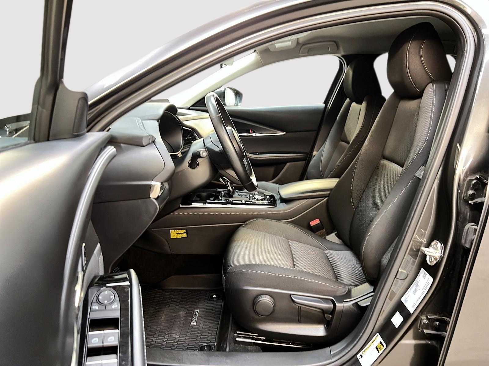 Mazda CX-30 GS 4RM 2023 - image #7