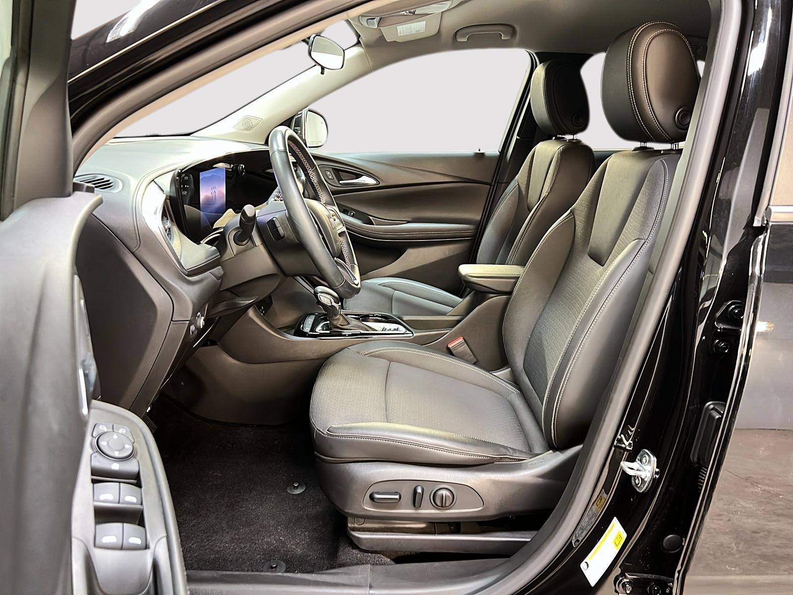 Buick Encore GX 2024 - Image #7