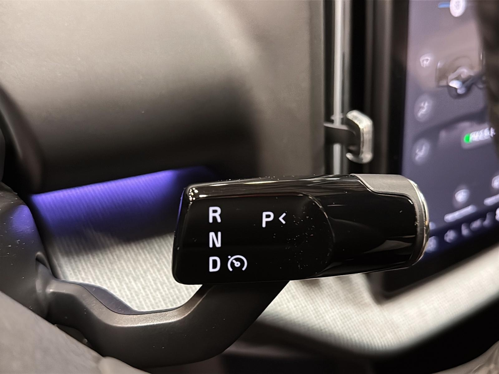 Volvo EX30 2025 - Image #18