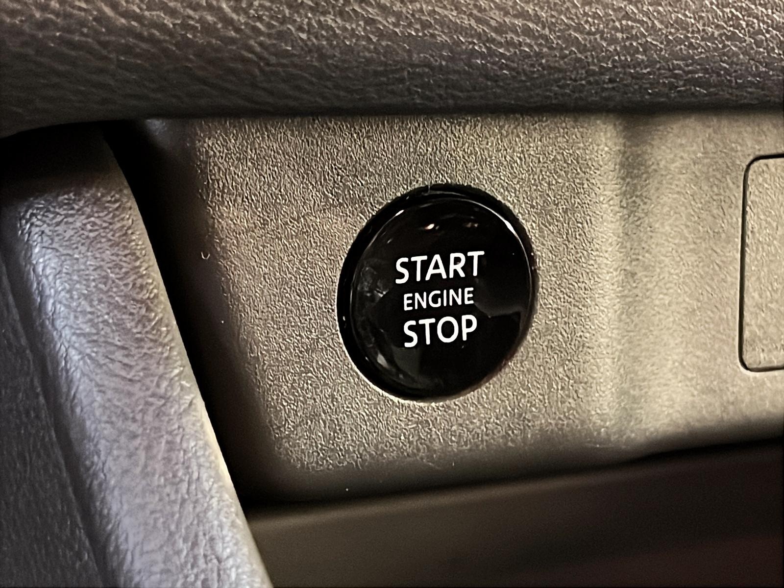 Nissan Rogue S 4RM 2024 - image #17