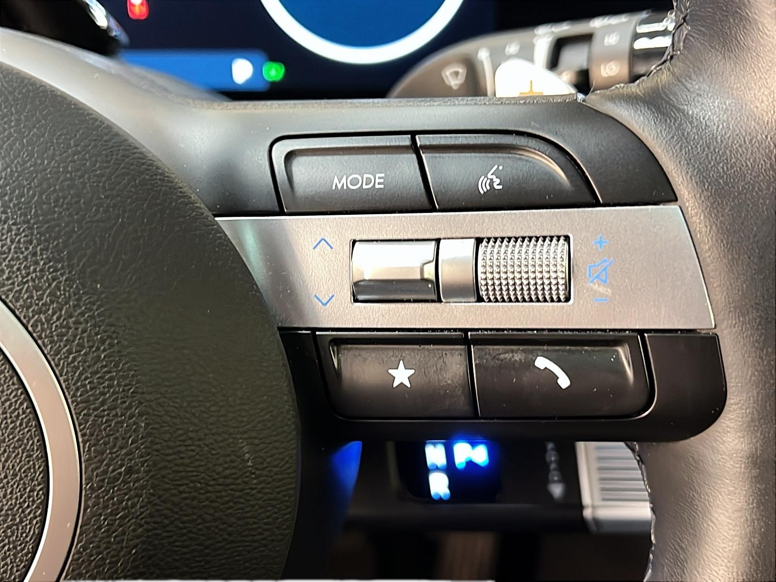 Hyundai Tucson ULTIMATE PHEV CUIR TOIT PANO NAV 4RM 2025 - image #21