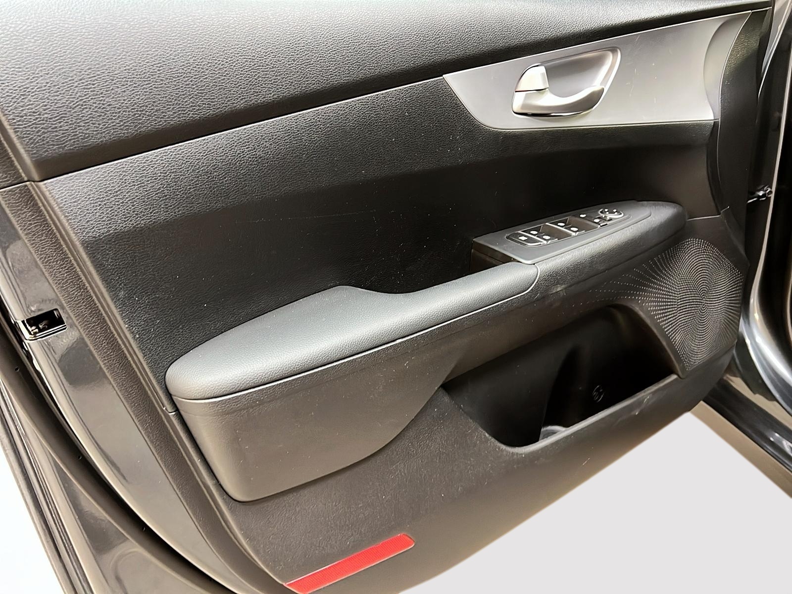 Kia Forte LX 2024 - image #21