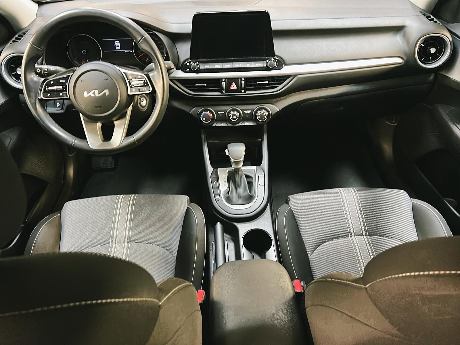 Kia Forte LX 2024 - image #10