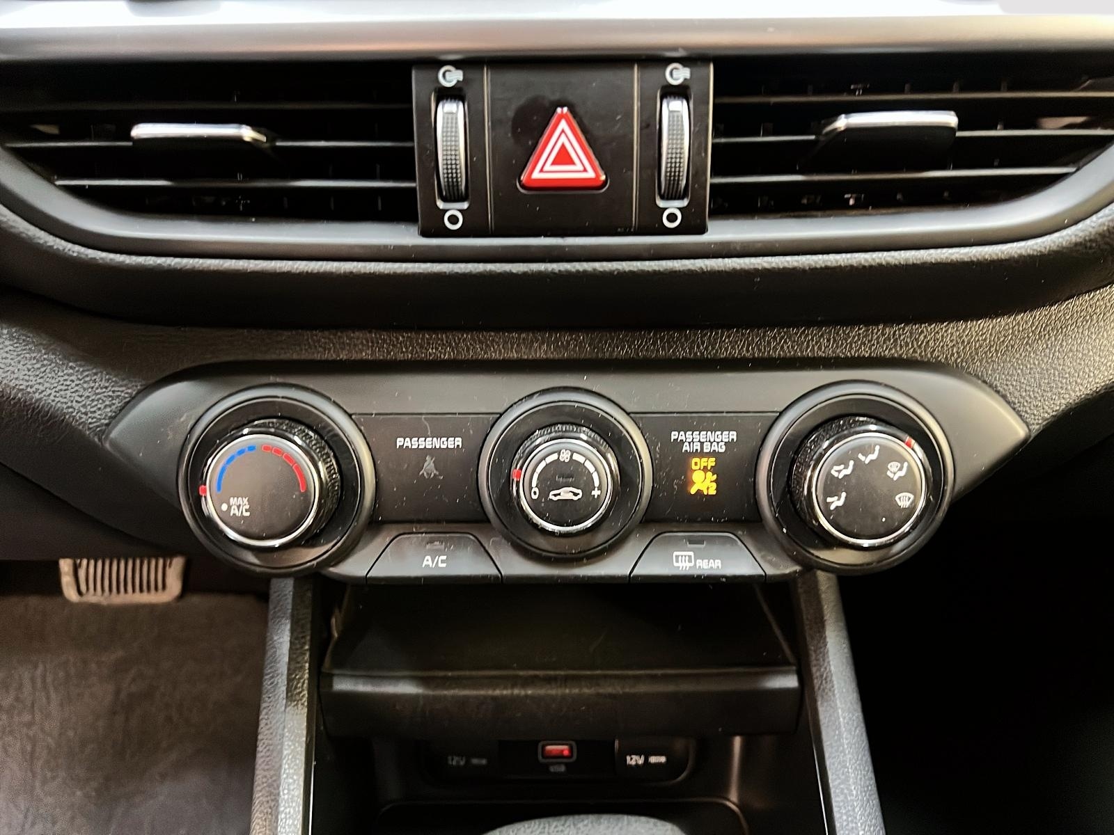 Kia Forte LX 2024 - image #14