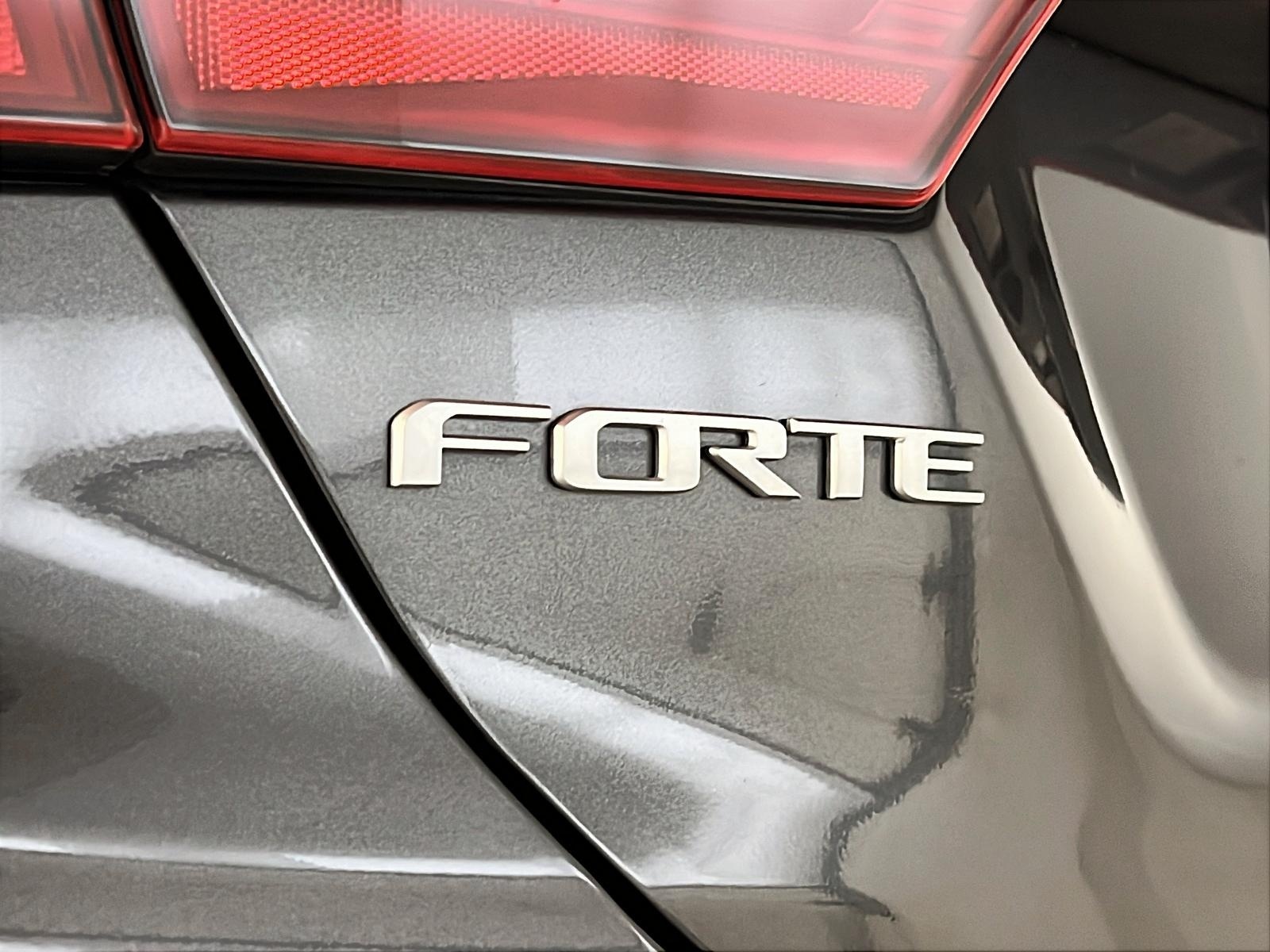 Kia Forte LX 2024 - image #22