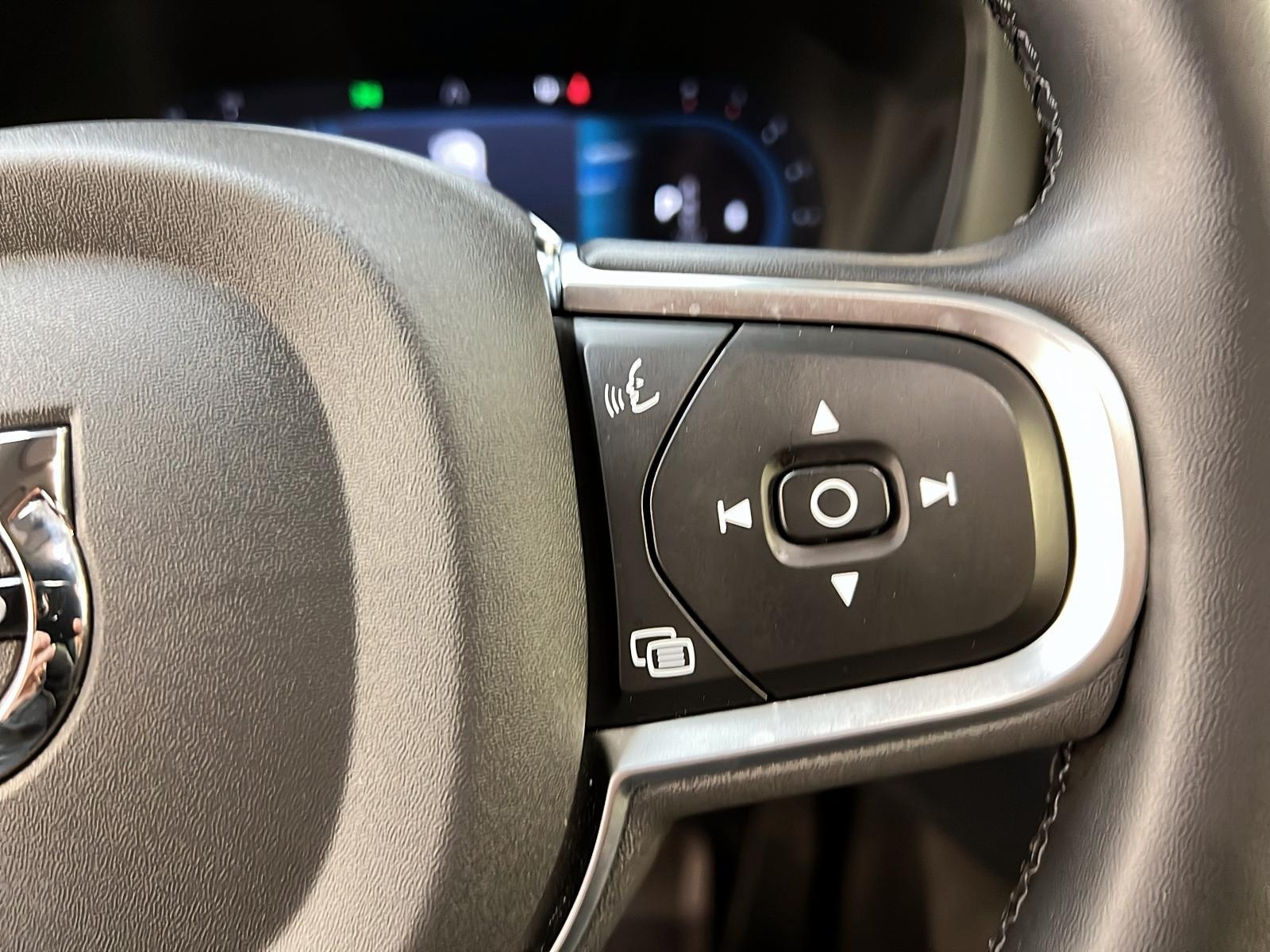 Volvo XC60 2025 - Image #22