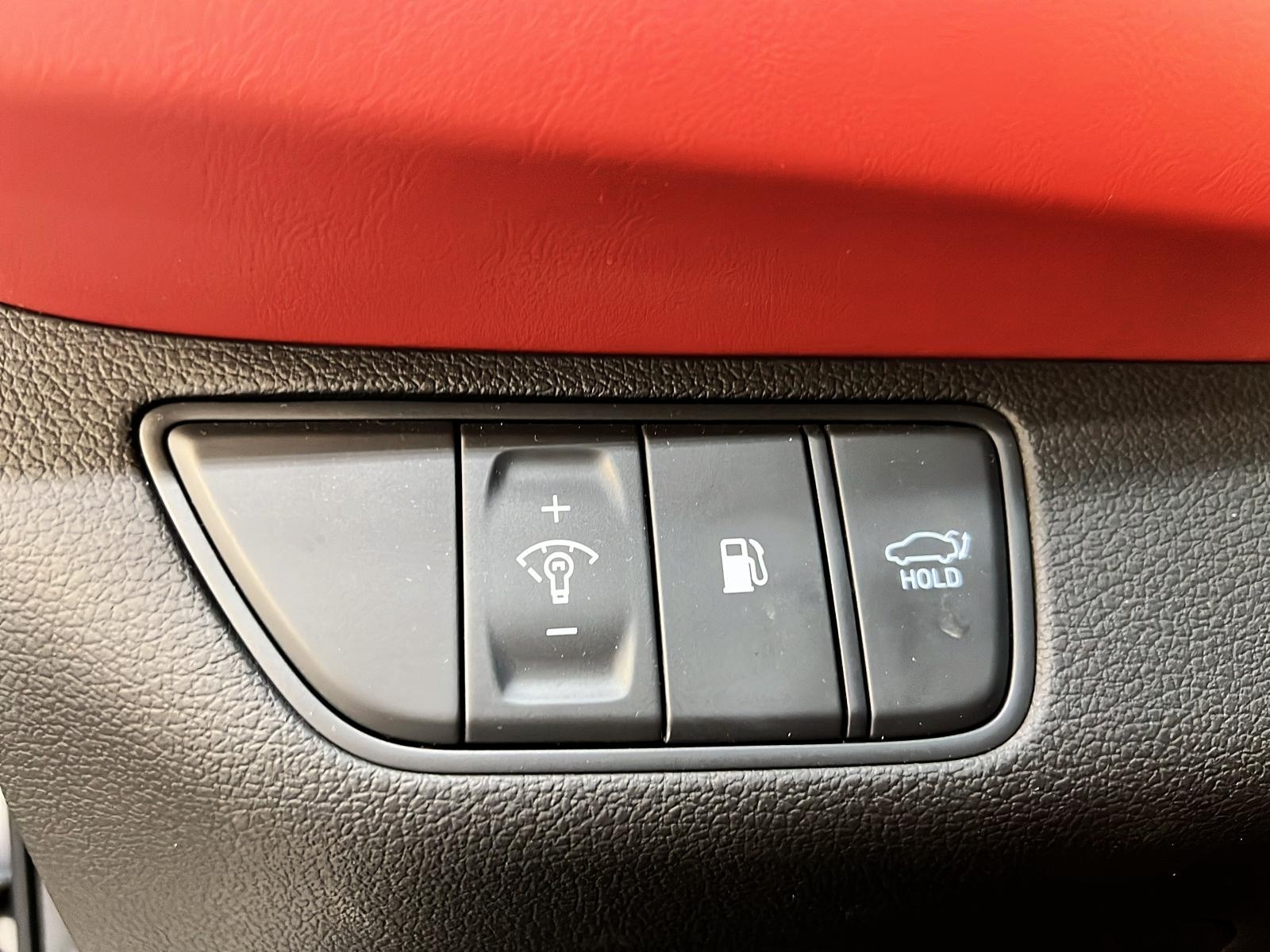 Genesis G70 2023 - Image #23