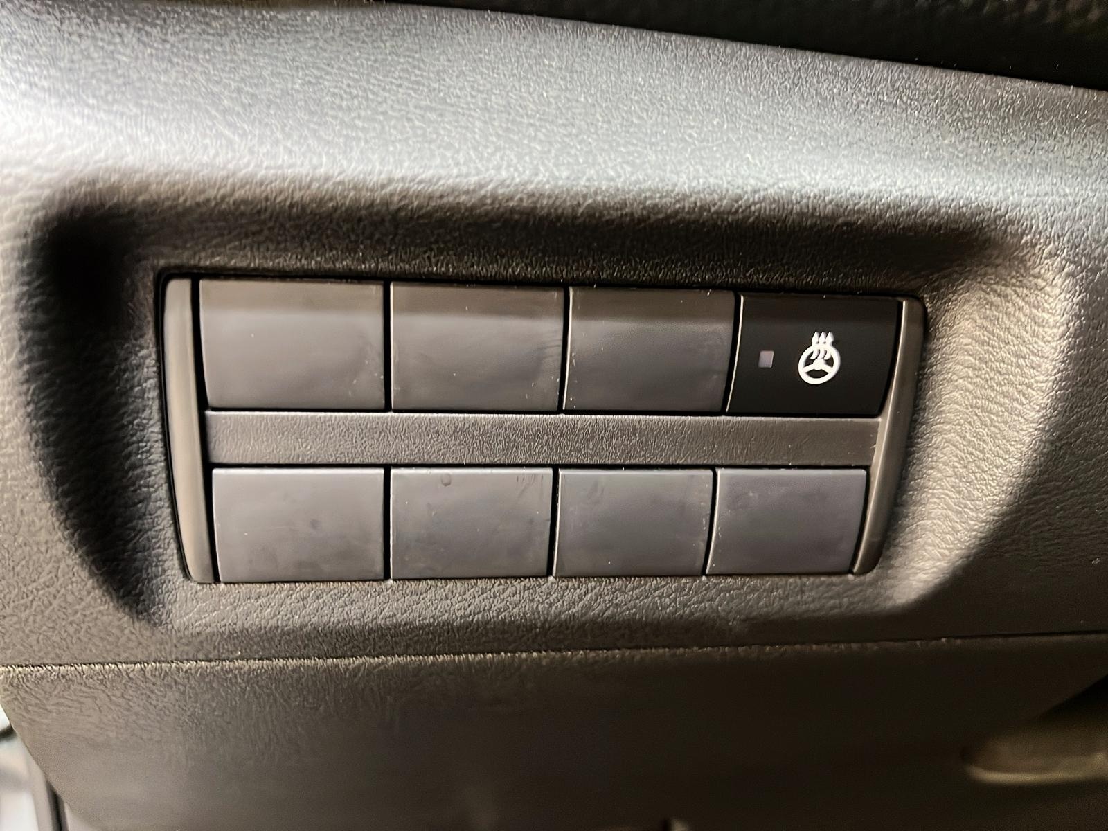 Nissan Kicks SV 2023 - image #20