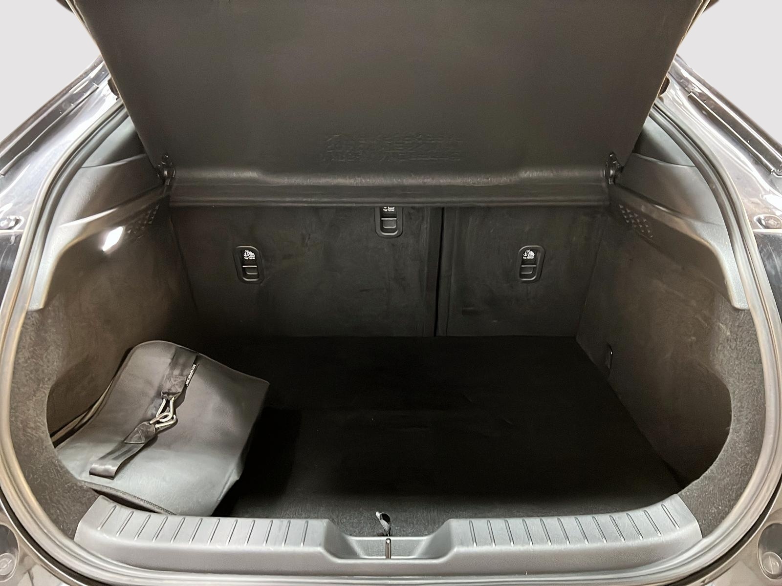 Mazda MX-30 GT TOIT NAV 2023 - image #13