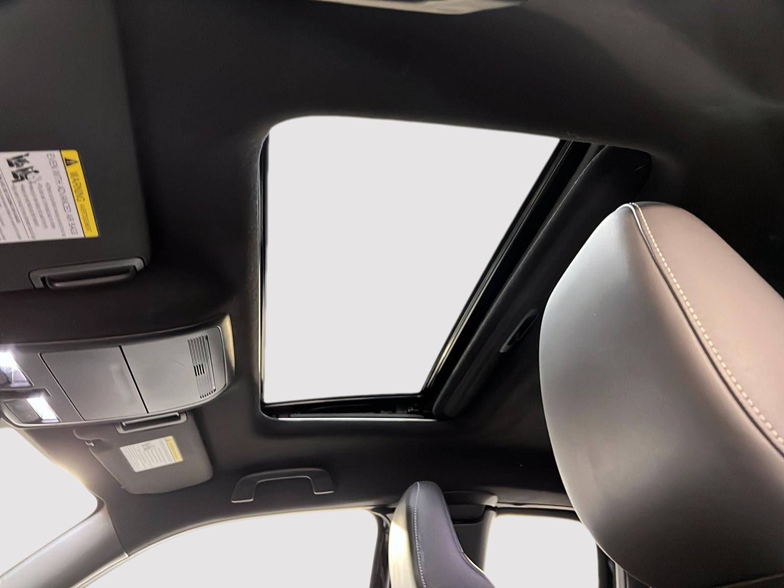 Mazda MX-30 GT TOIT NAV 2023 - image #10