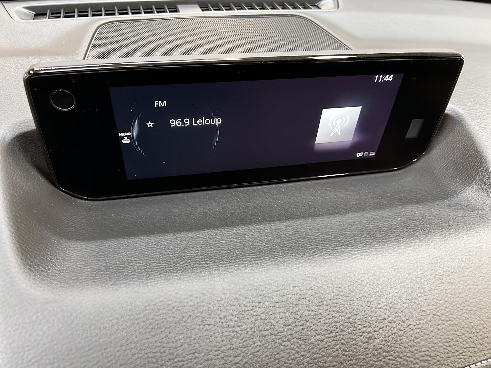 Mazda MX-30 GT TOIT NAV 2023 - image #17