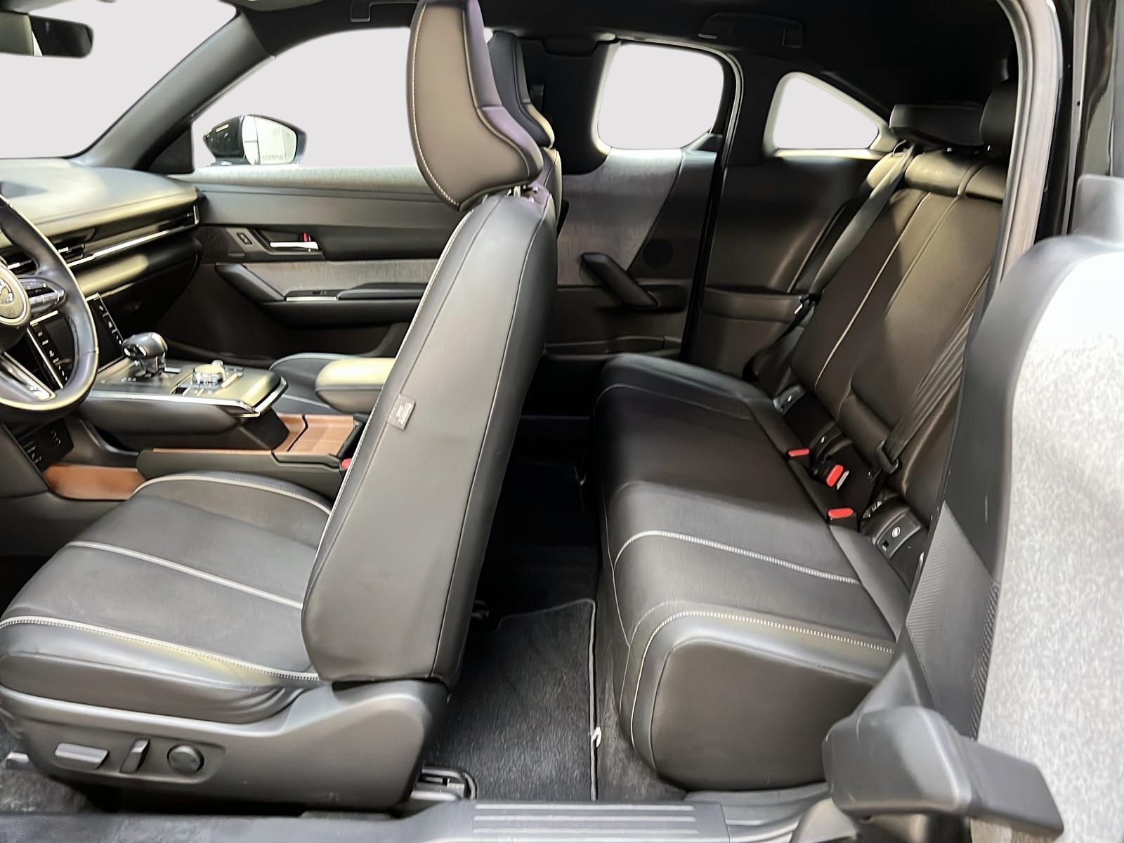 Mazda MX-30 2023 - Image #9