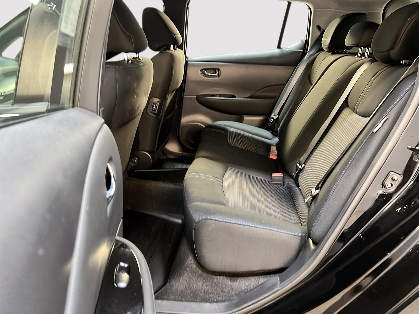 Nissan Leaf SV NAV 2025 - image #9