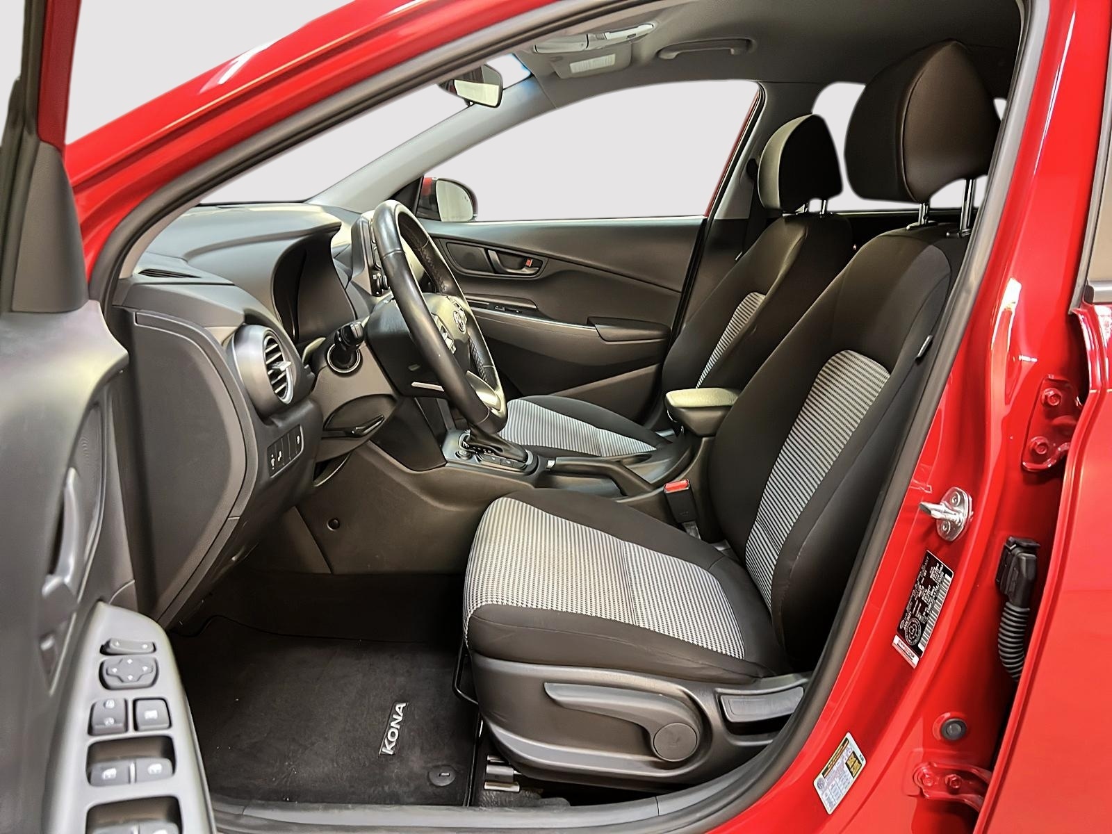 Hyundai Kona PREFERRED 4RM 2021 - image #7