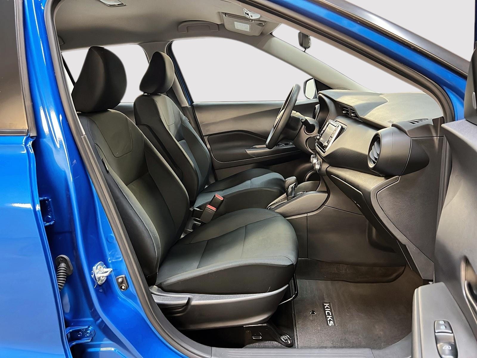 Nissan Kicks S 2024 — photo 8