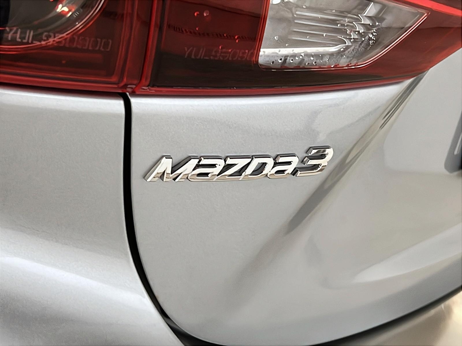 Mazda Mazda3 2018 - Image #24