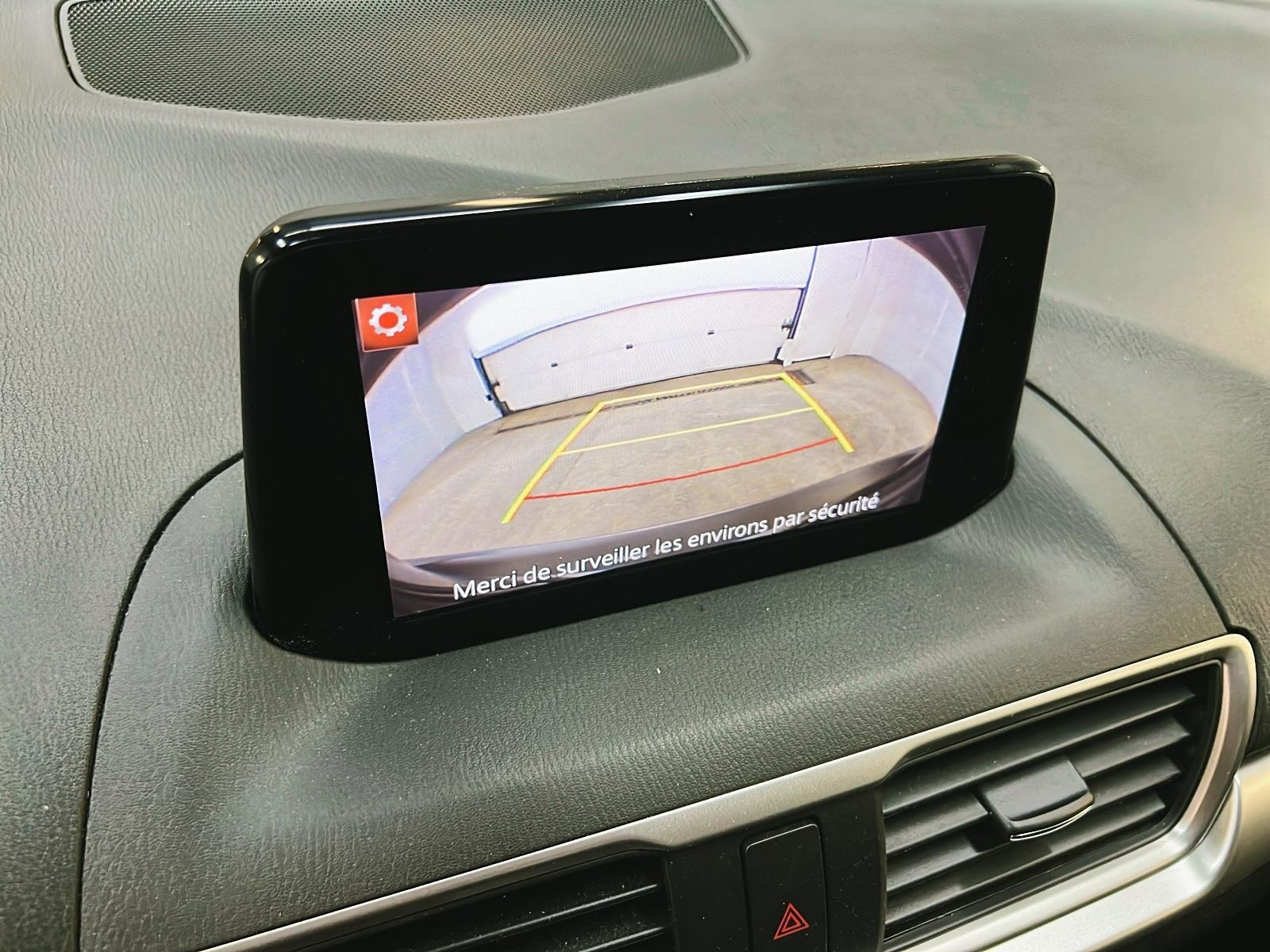 Mazda Mazda3 GS 2018 - image #16