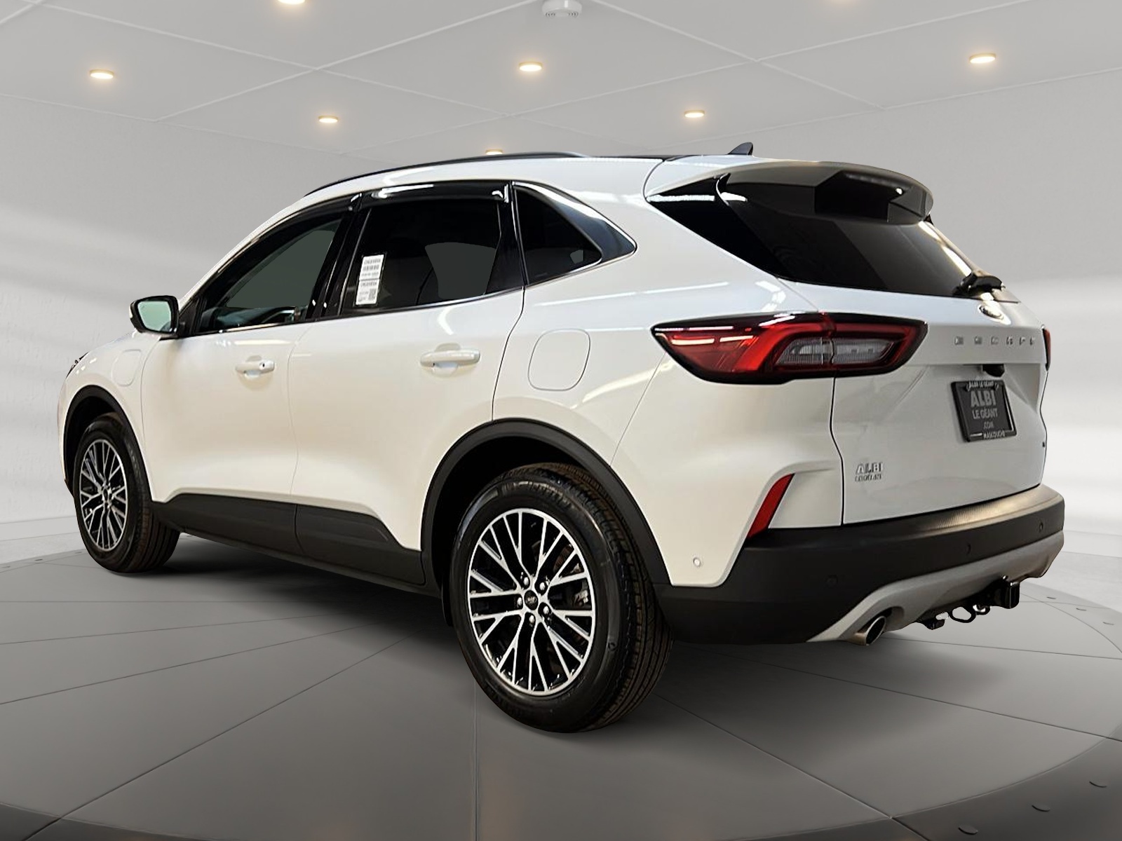 Ford Escape PHEV CUIR TOIT PANO NAV 2024 - image #6