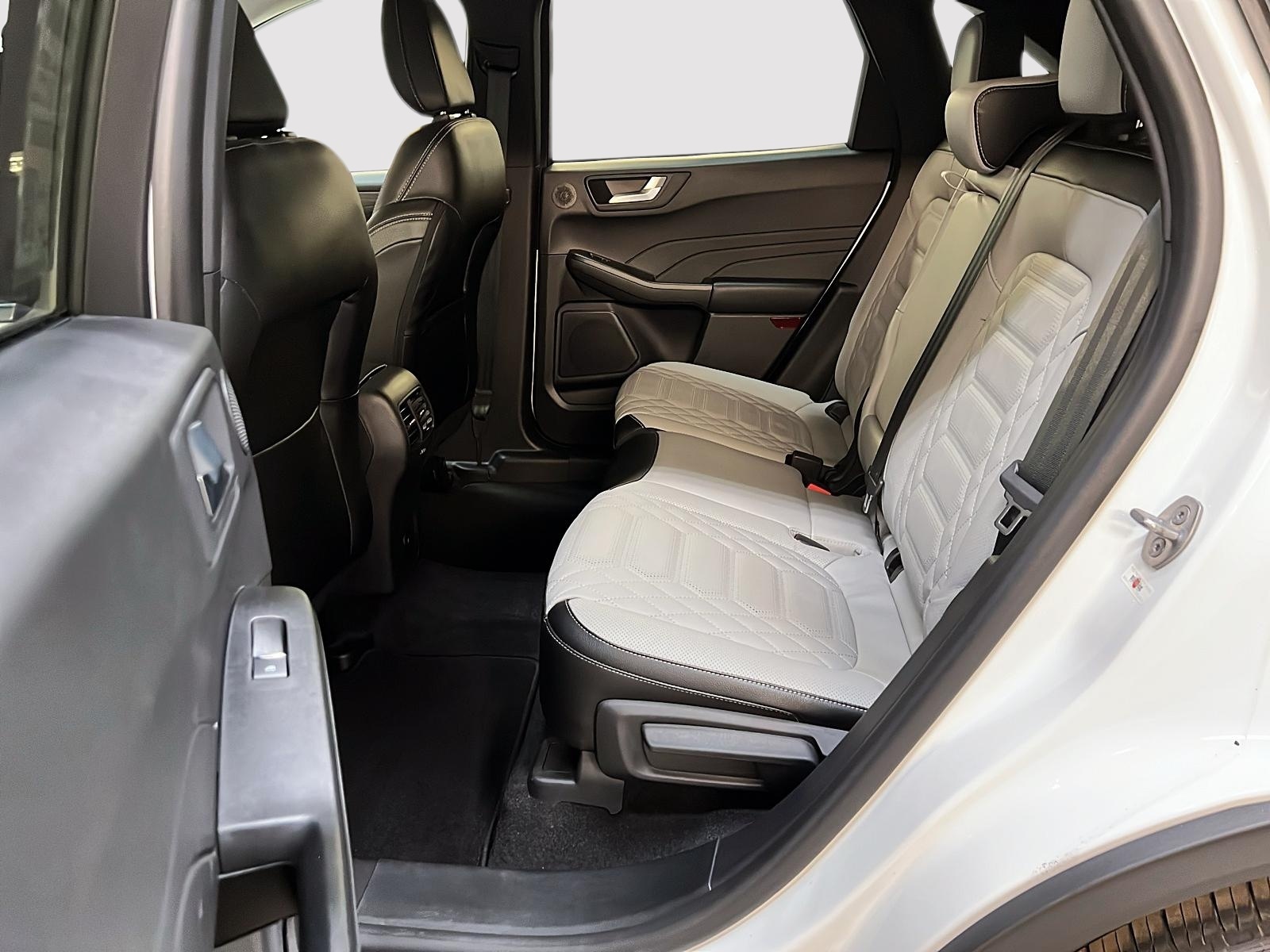 Ford Escape 2024 - Image #9