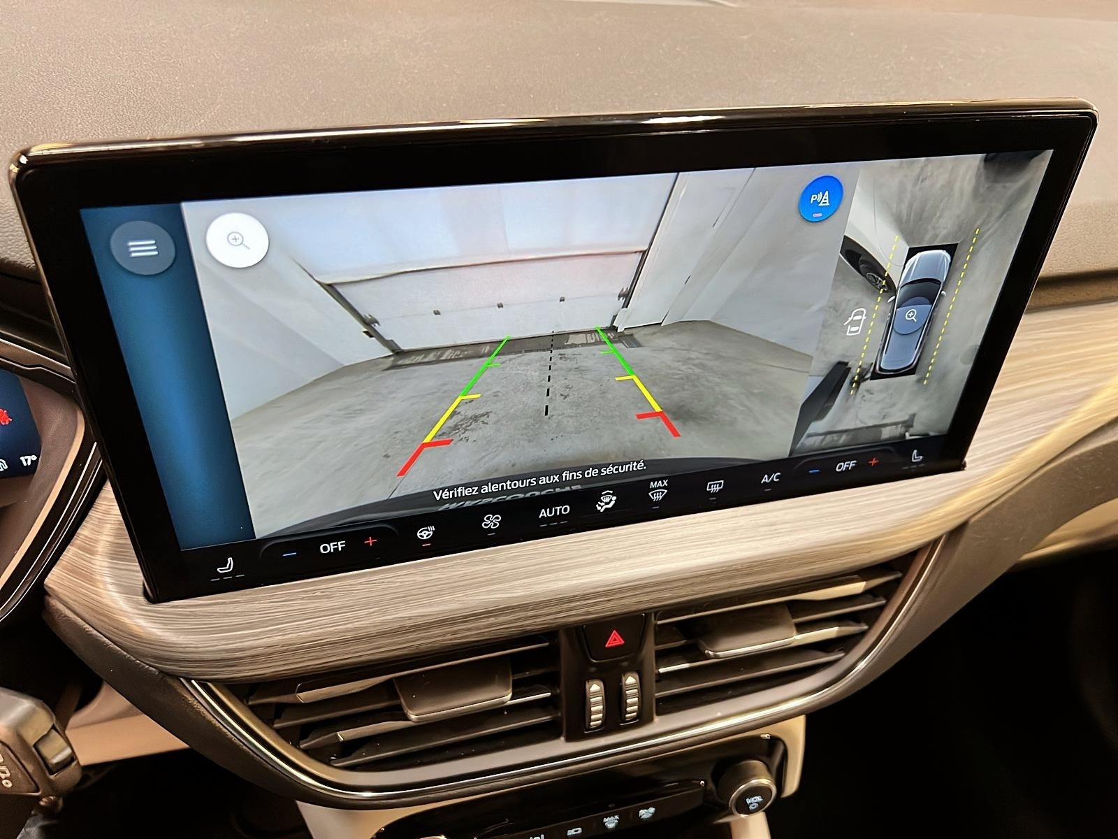 Ford Escape PHEV CUIR TOIT PANO NAV 2024 - image #18